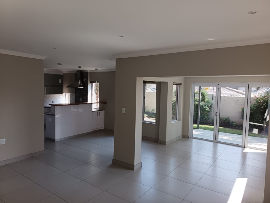 To Let 3 Bedroom Property for Rent in Somerton Estate Free State